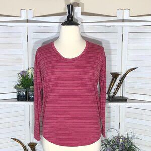 Athleta long sleeves shirt rounded hem striped pink stretchy scooped neck Sz L